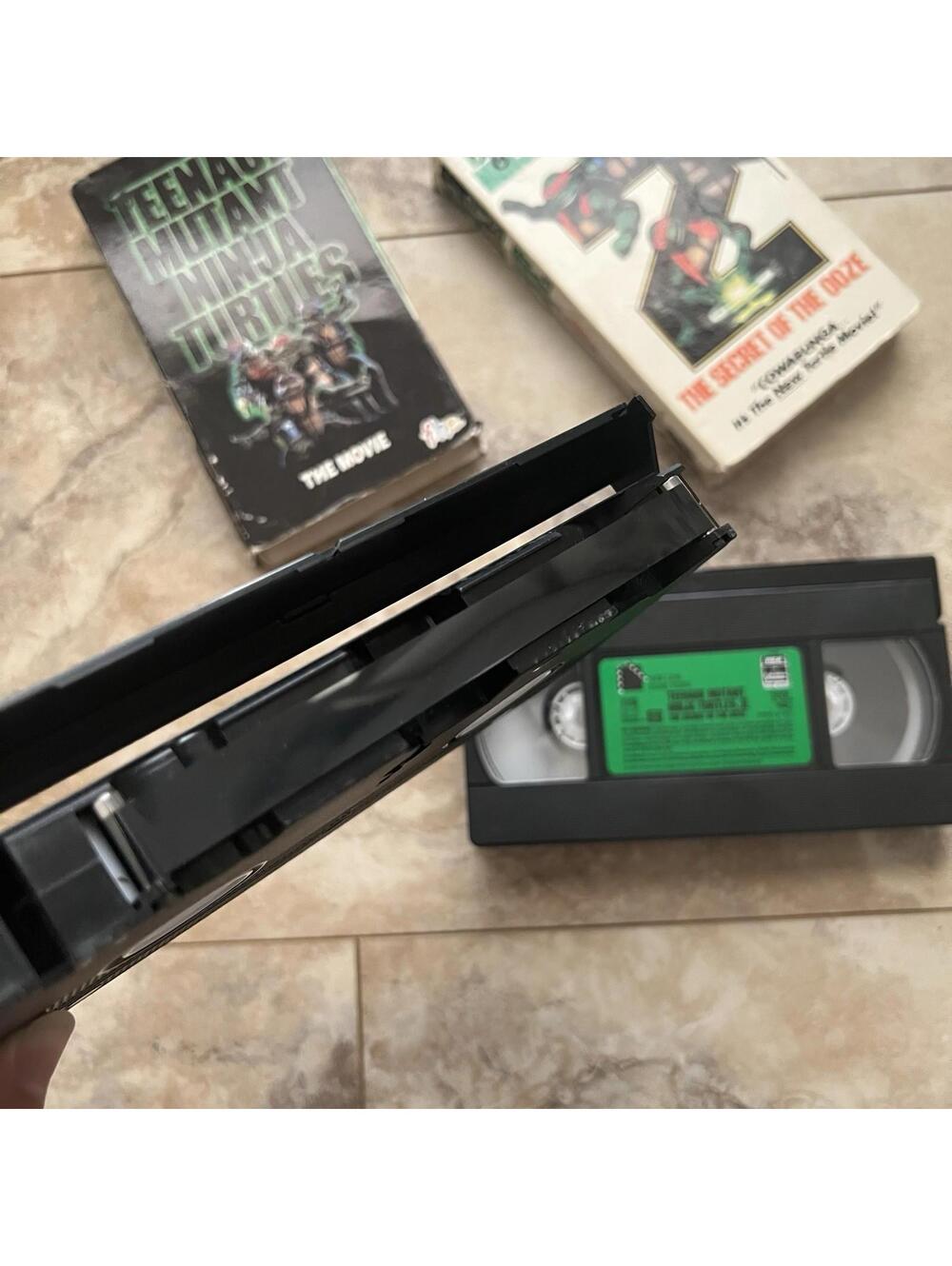 Vintage Teenage Mutant Ninja Turtles Movies 1 & 2 VHS Bundle TMNT 1990 1991 90s - Picture 8 of 15